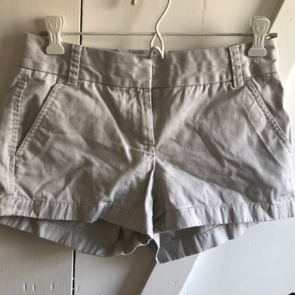 J Crew Broken In 3" Chino Shorts -Tan/Khaki 00